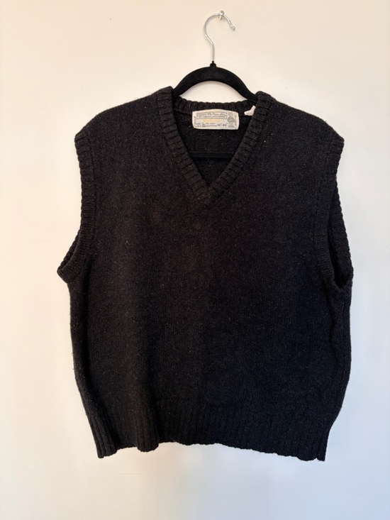 The Men's Store Other - Vintage SEARS The Shetland Virgin Wool Men's Black V‑Neck Knit Sweater Vest - L